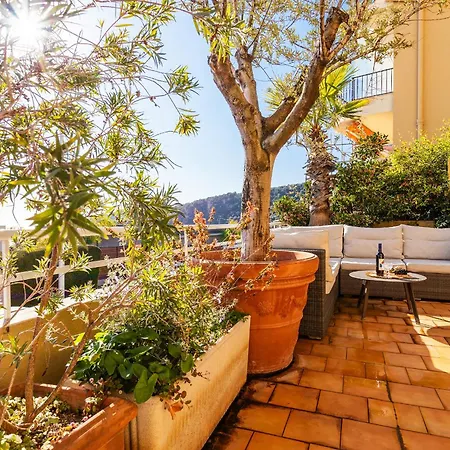 Henrietta Ap4070 - Avenue Soleil D'or - *